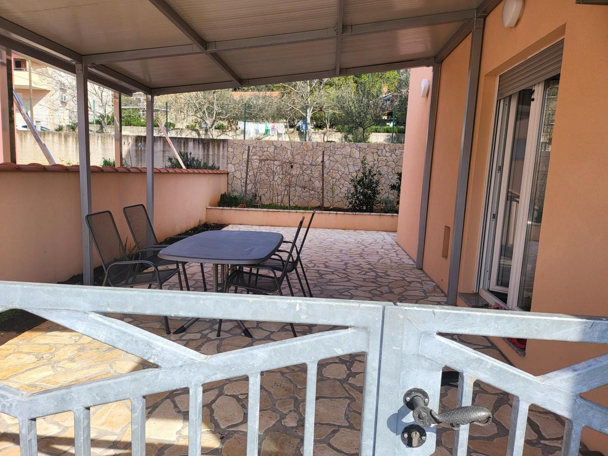 Apartman Leanton Pula Zewnętrze zdjęcie