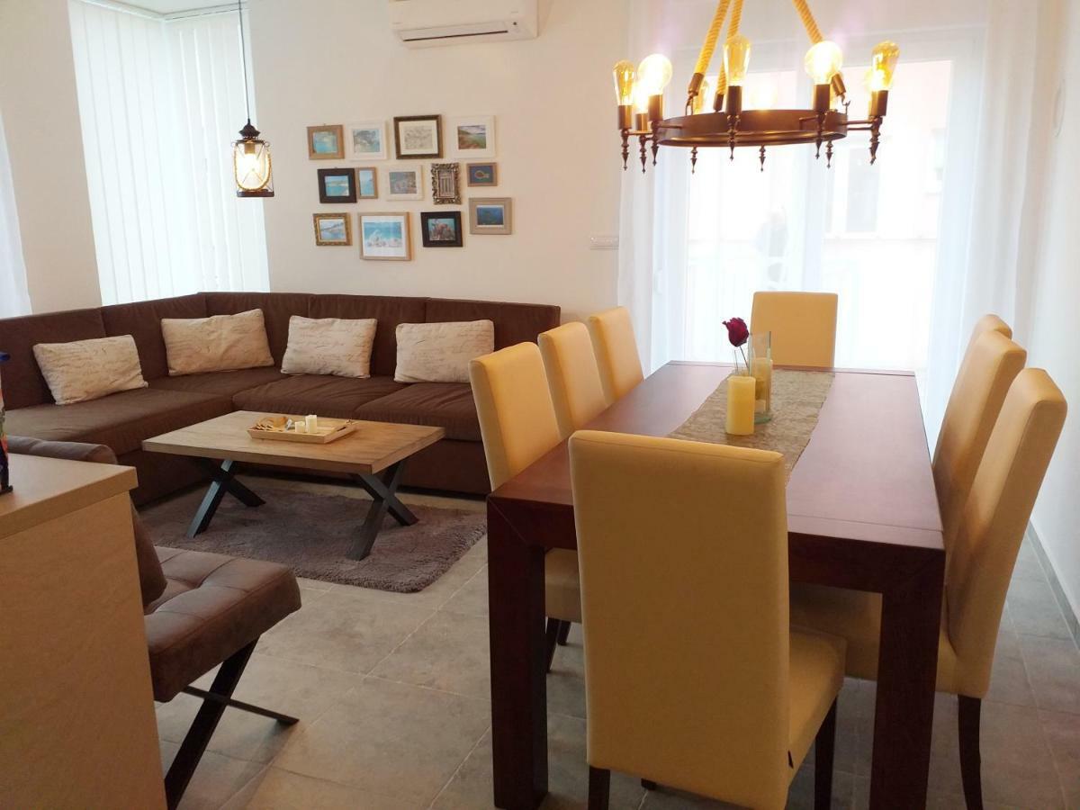 Apartman Leanton Pula Zewnętrze zdjęcie